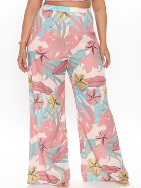 Fashion Nova Wide Leg Tropical Pant Size XL
